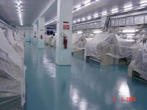 2004-senesi-tekstil-fabrikasi-zemin-kaldirilmasi-ve-stonhard-stonclad-uygulamasi-9